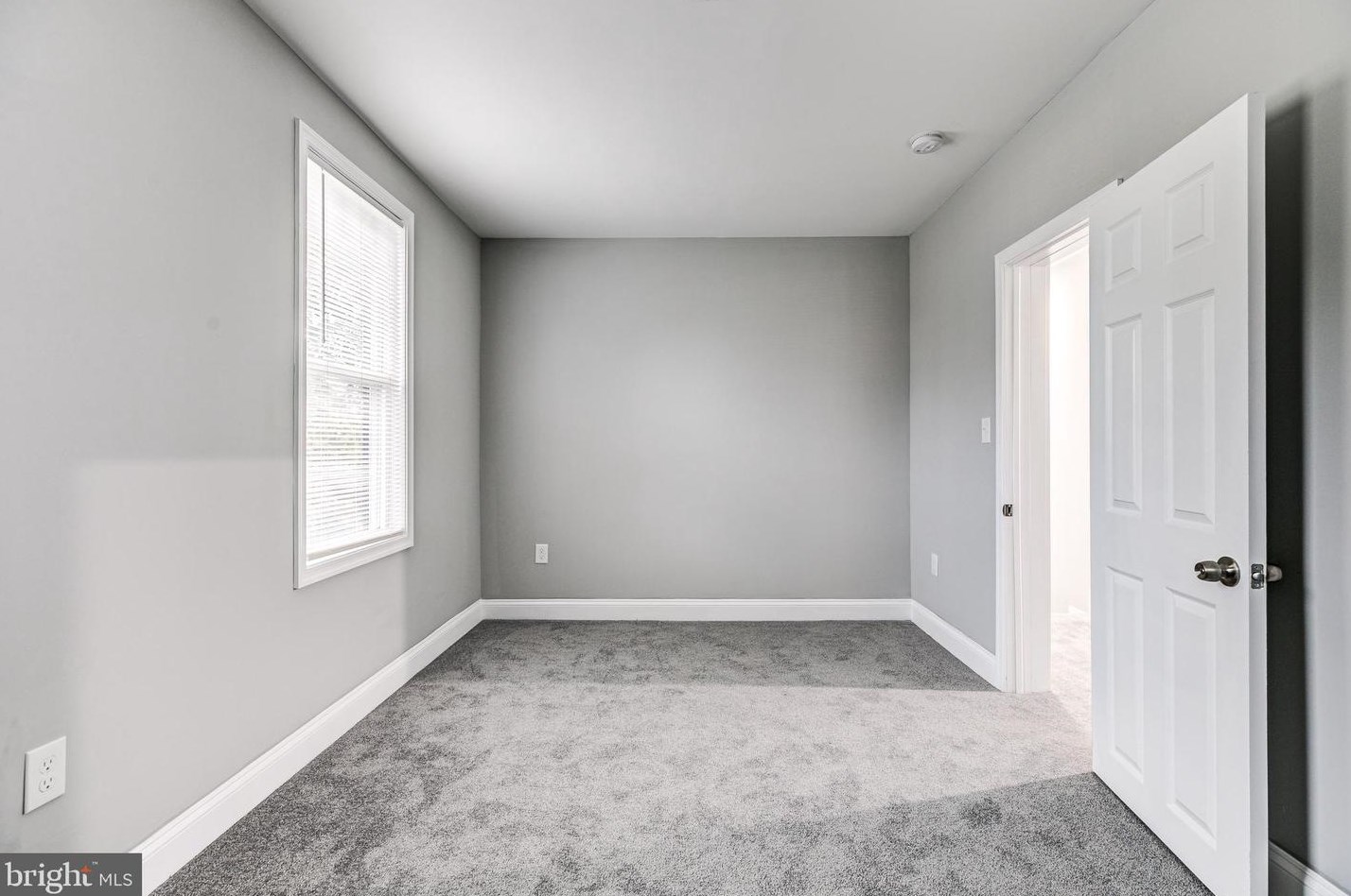 5011 Catalpha Rd, Baltimore MD  21214-2121 exterior