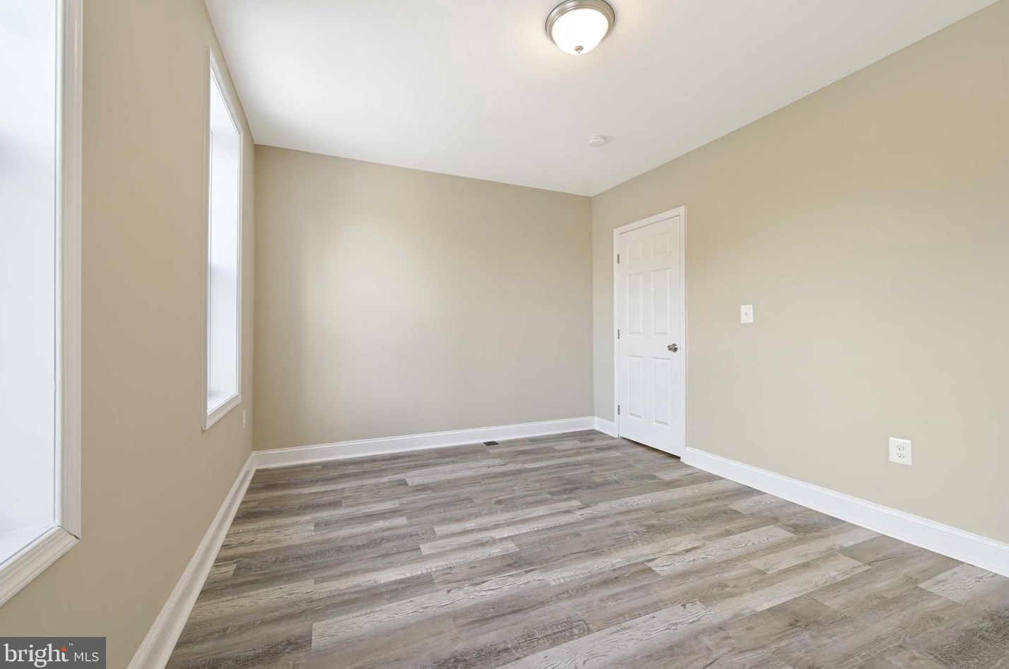 3025 Rayner Ave, Baltimore, MD 21216