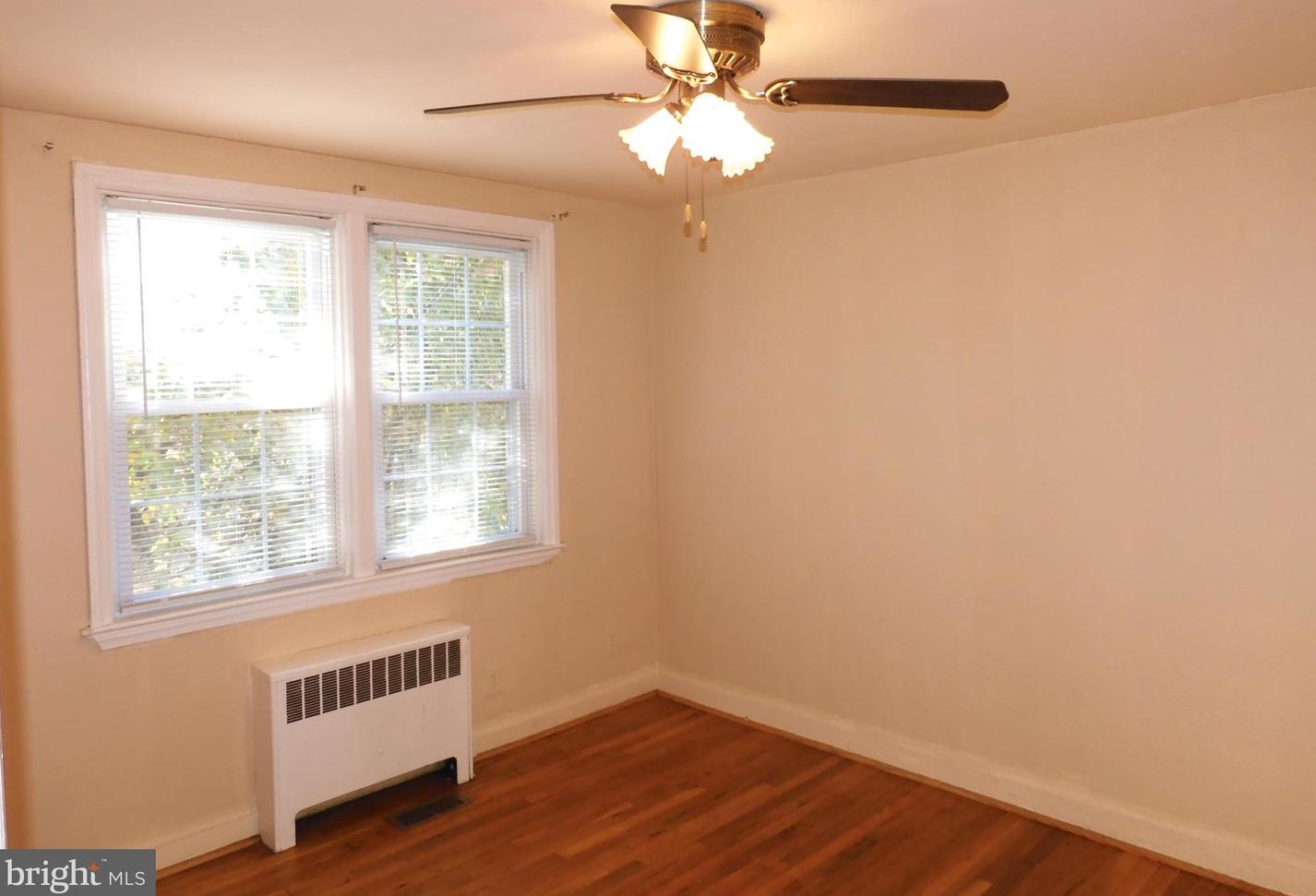 6109 Parkway Dr, Baltimore MD 21212-2794 exterior