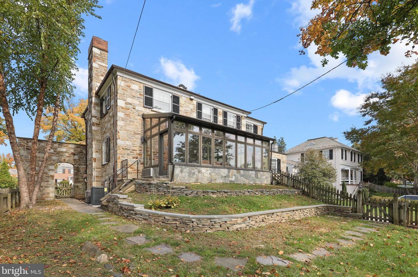 113 Northern Pkwy, Baltimore MD  21212-2902 exterior