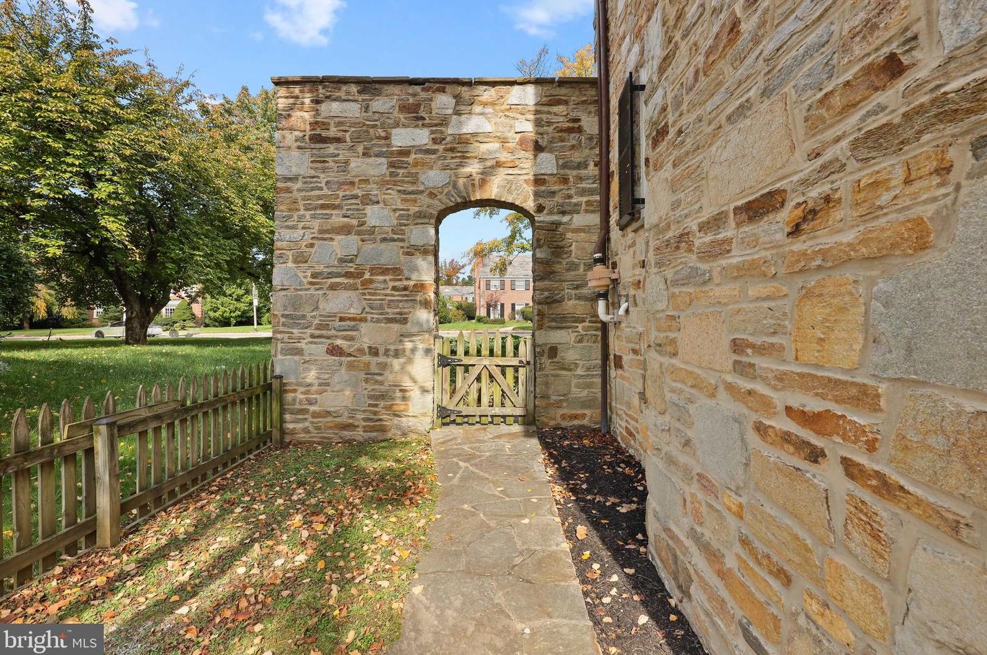 113 Northern Pkwy, Baltimore MD  21212-2902 exterior