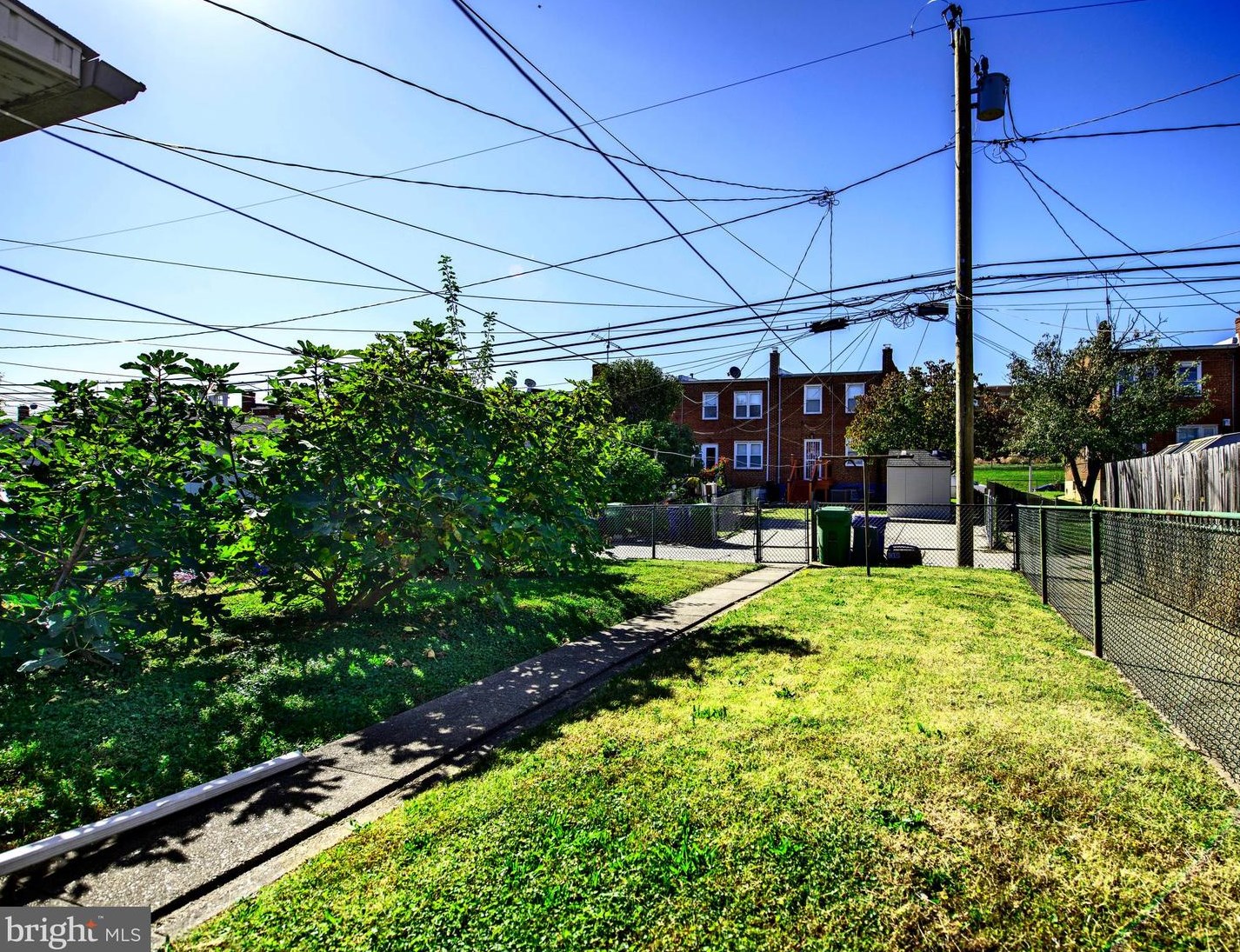 800 Umbra St, Baltimore MD  21224-4611 exterior