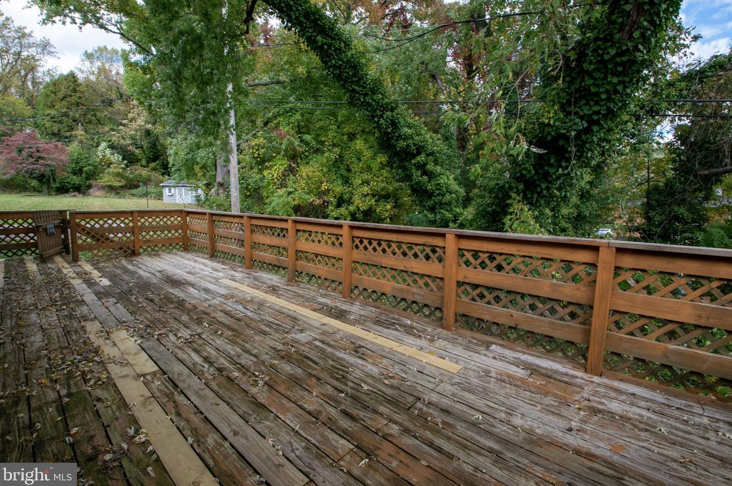 7709 Windy Rdg, Baltimore MD  21236-4412 exterior