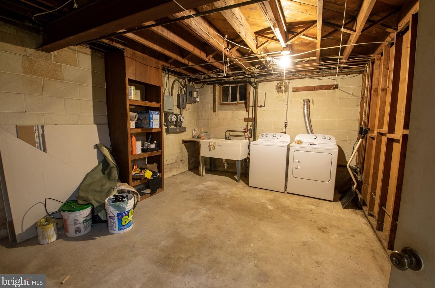 7709 Windy Rdg, Baltimore MD  21236-4412 exterior