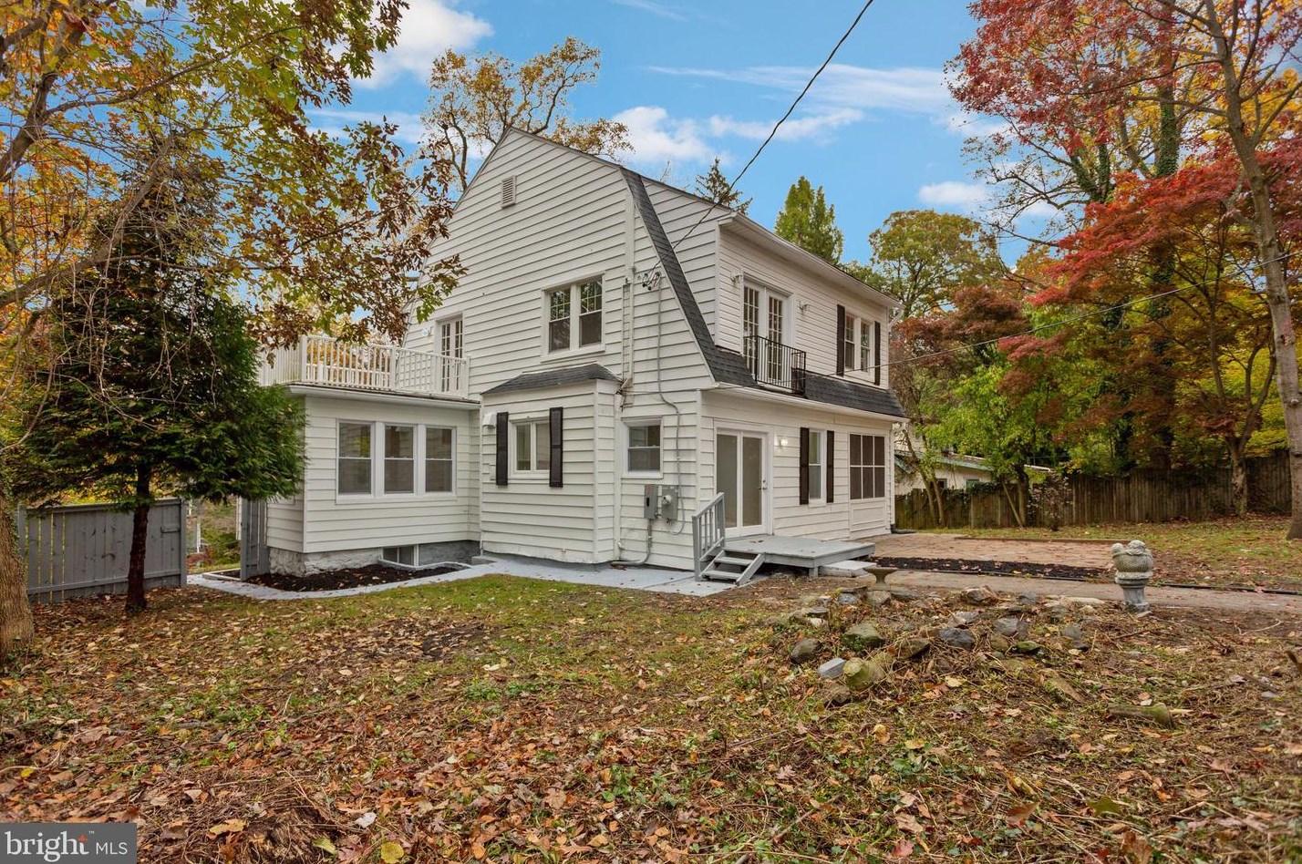 2209 Chilham Rd, Baltimore, MD 21209-4401