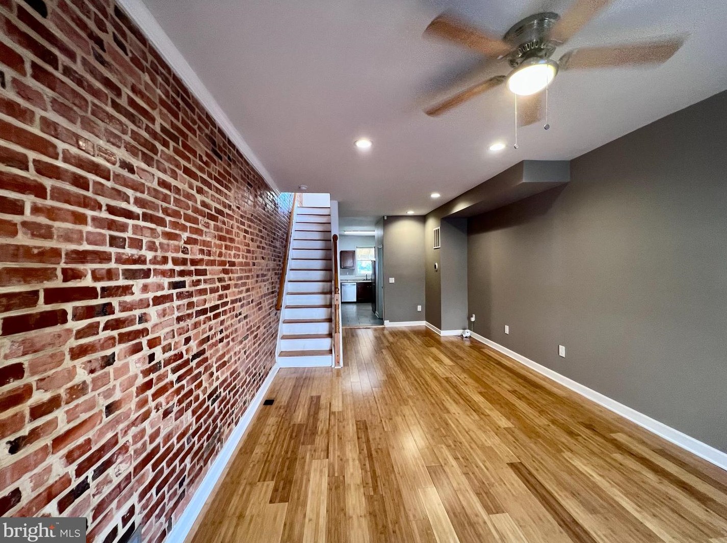 14 S Kresson St, Baltimore, MD 21224