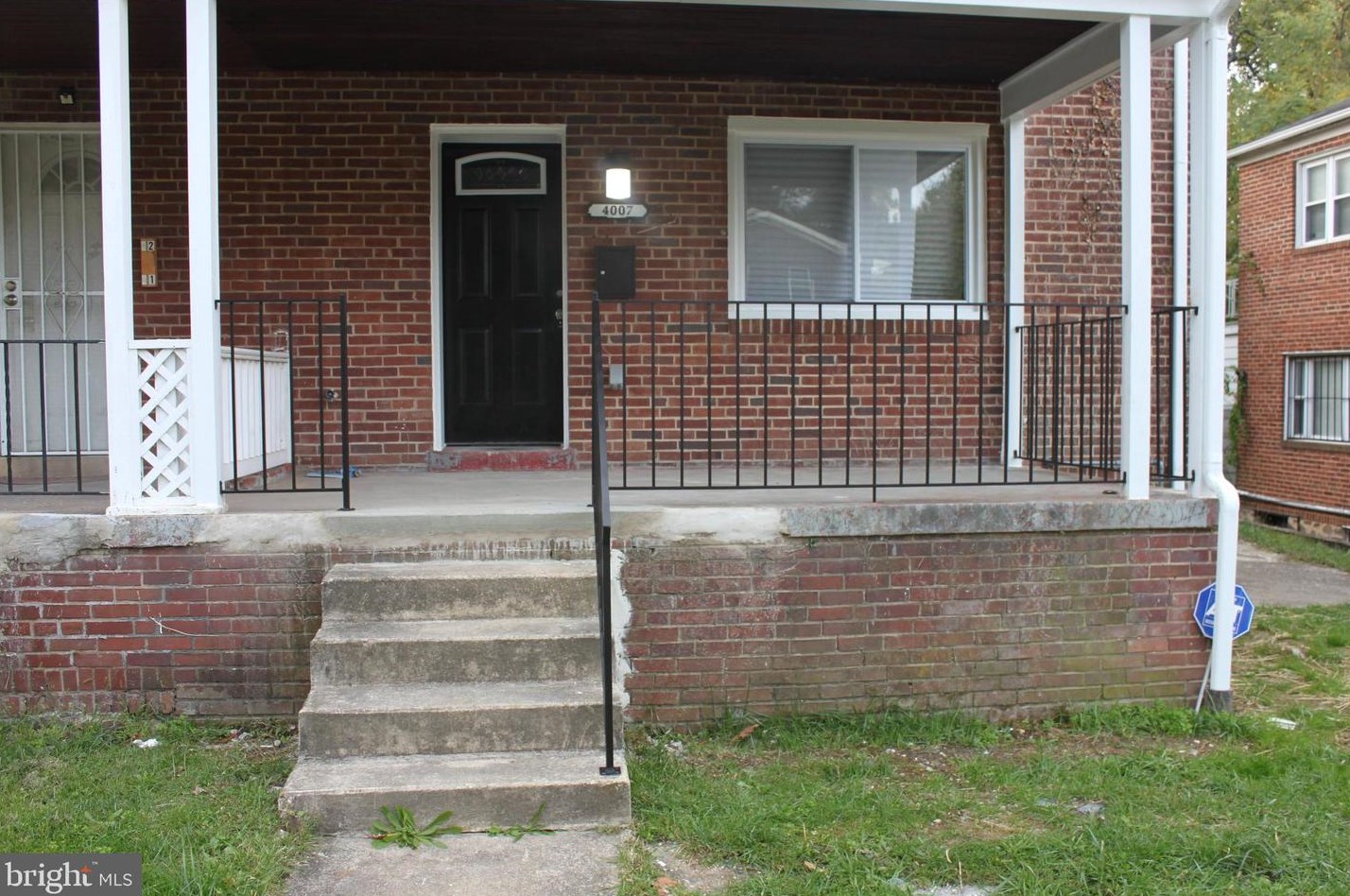 4007 Duvall Ave, Baltimore, MD 21216-1633