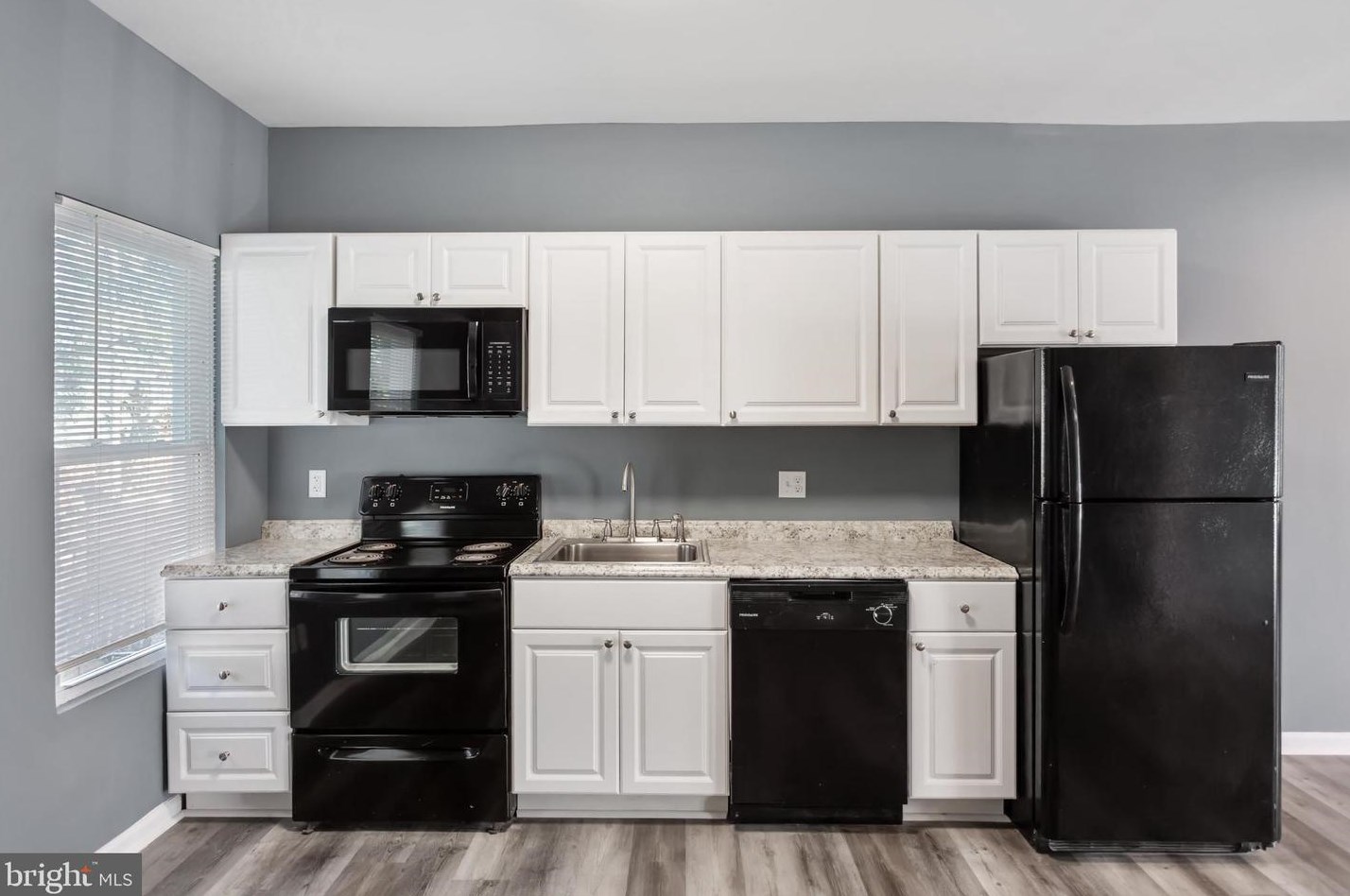 5215 Linden Hts Ave, Baltimore MD  21215-5705 exterior