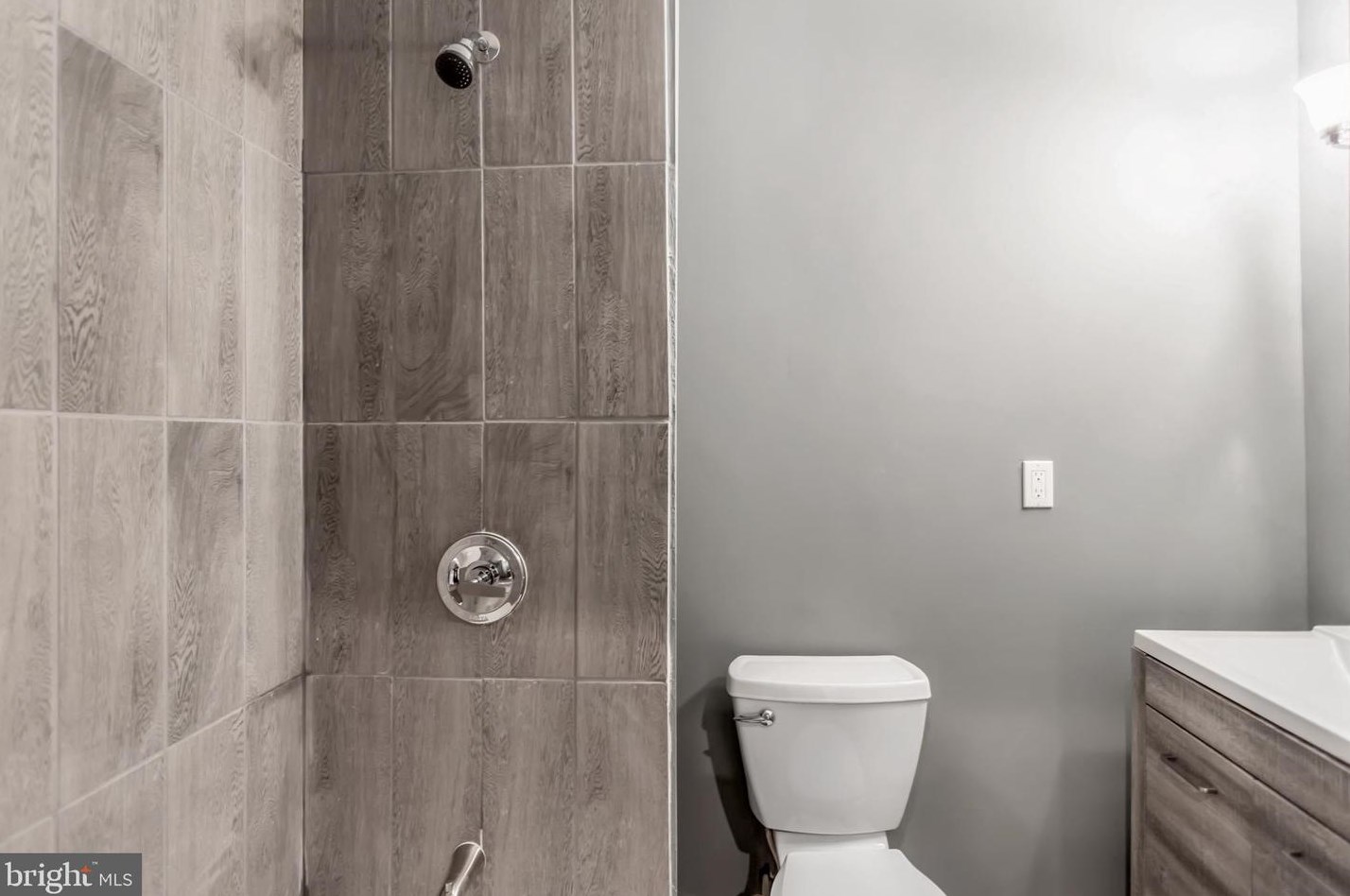 5215 Linden Hts Ave, Baltimore MD  21215-5705 exterior