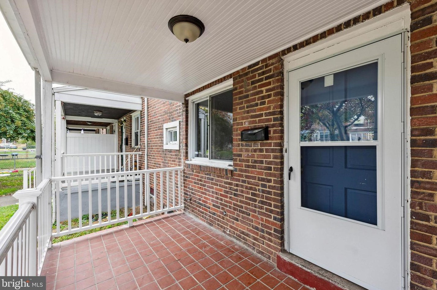 3950 Brooklyn Ave, Baltimore MD  21225-2124 exterior