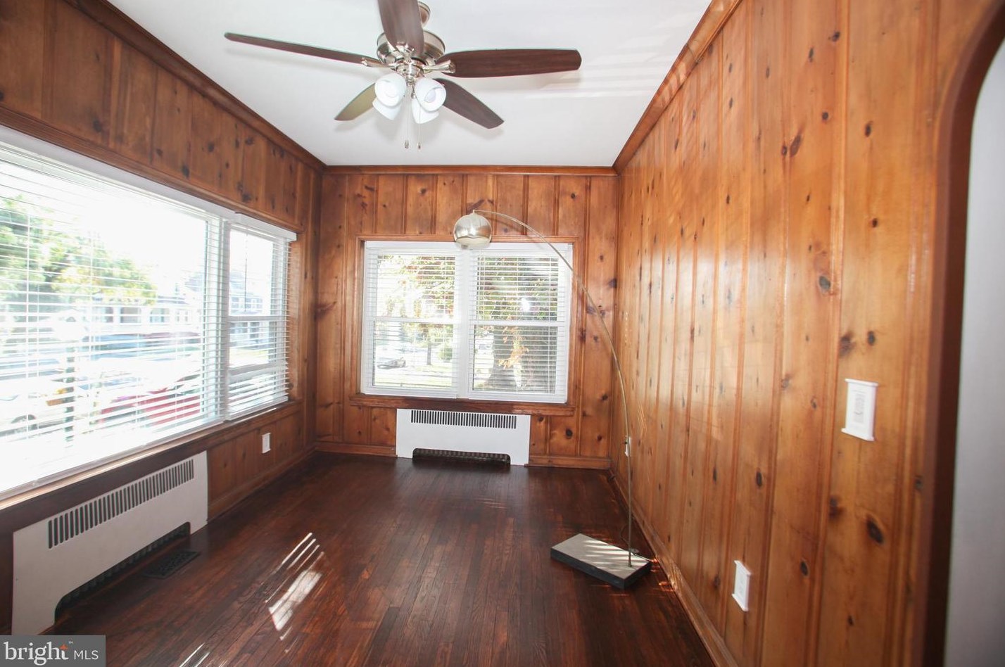 2702 Elsinore Ave, Baltimore, MD 21216