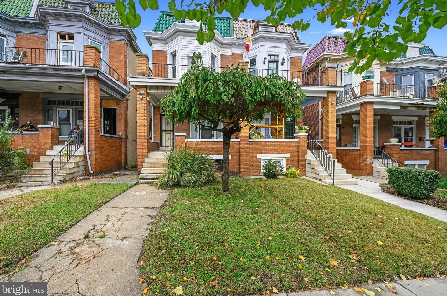 830 Brooks Ln, Baltimore, MD 21217-4649
