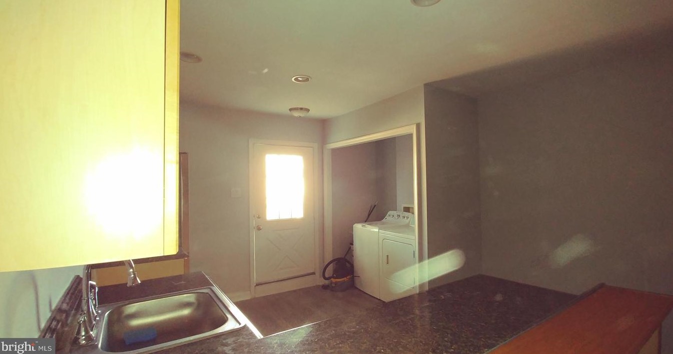 3503 Keswick Rd, Baltimore, MD 21211-2638