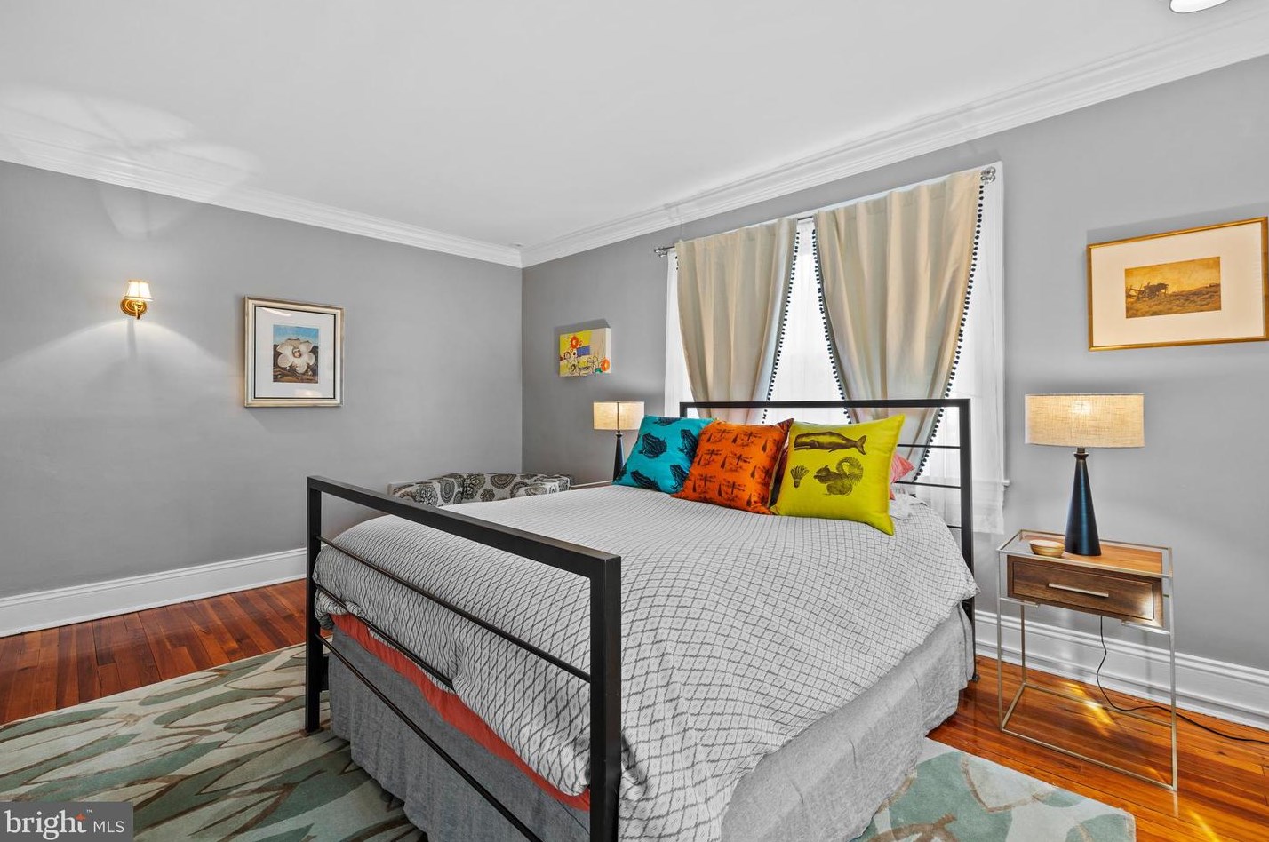 912 University Pkwy, Baltimore MD  21210-2716 exterior