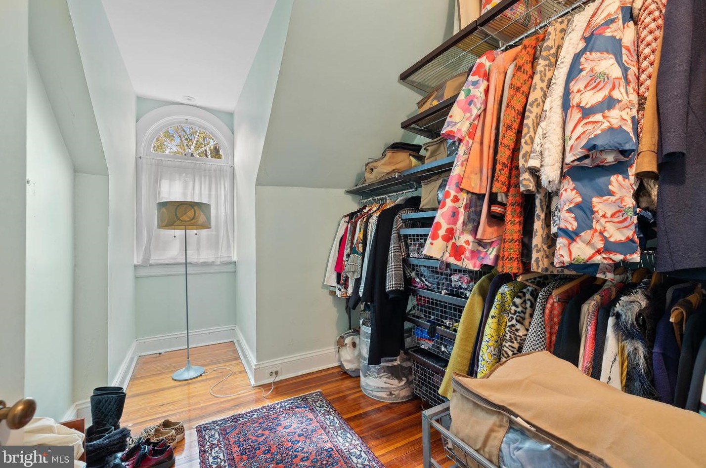 912 University Pkwy, Baltimore MD  21210-2716 exterior