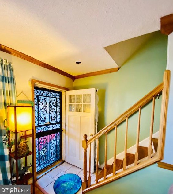 3589 Benzinger Rd, Baltimore, MD 21229-5104