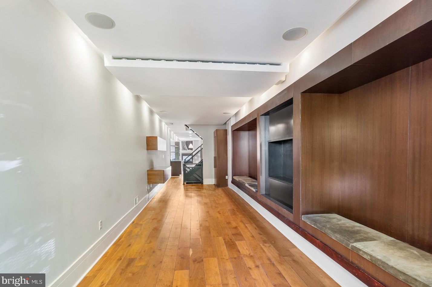 505 S Milton Ave, Baltimore, MD 21205