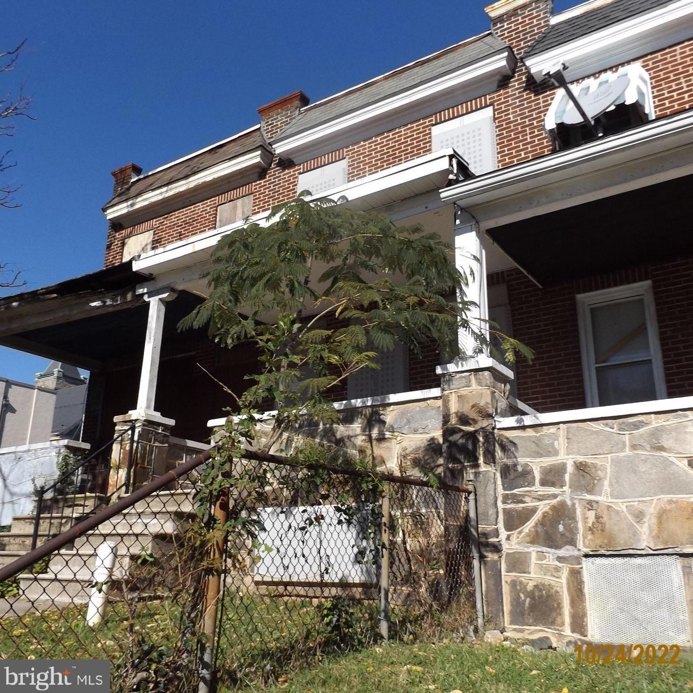702 Belgian Ave, Baltimore, MD 21218-1218
