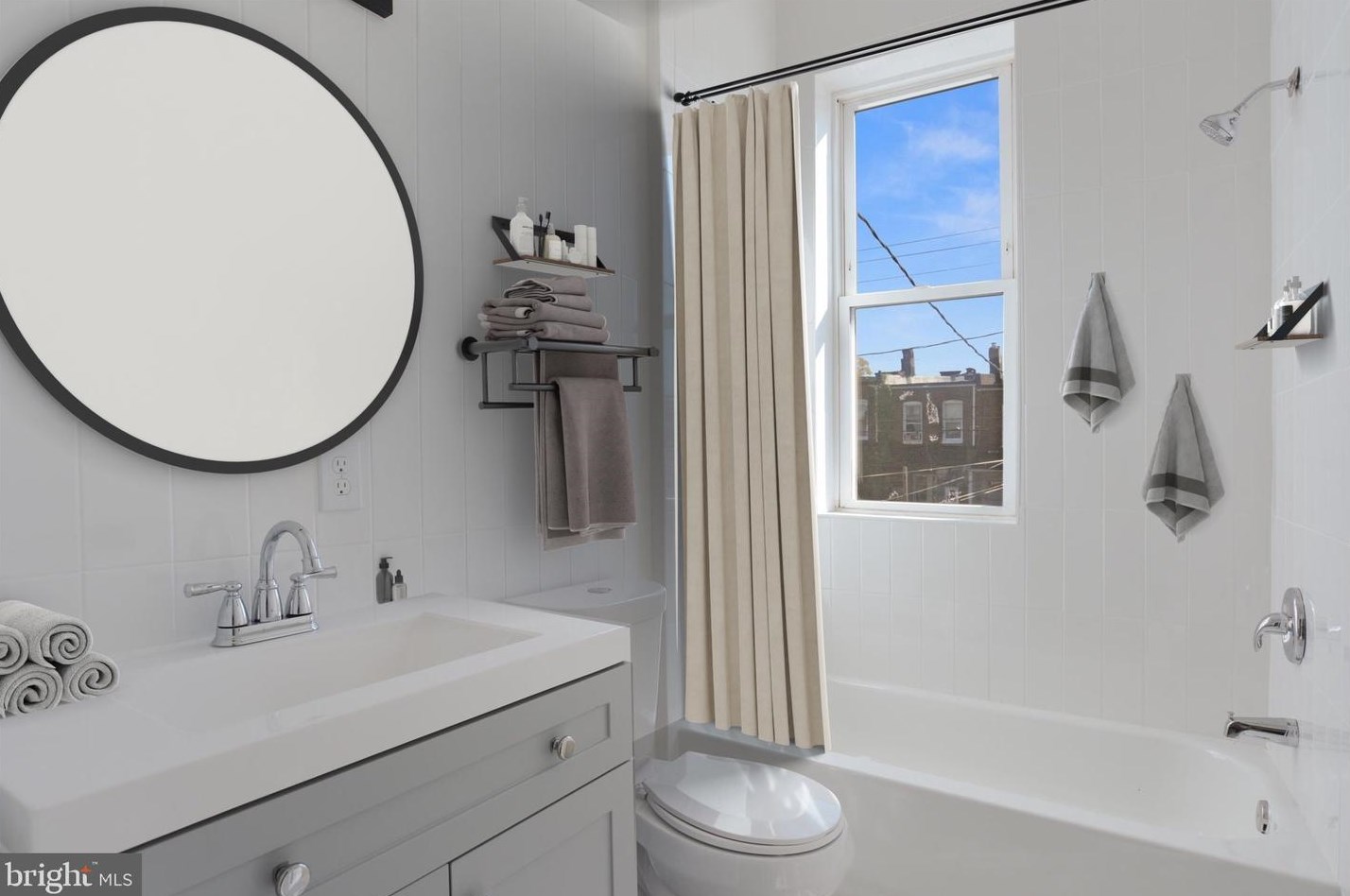2033 Saratoga St, Baltimore MD  21223-1504 exterior