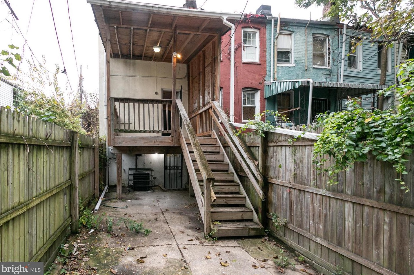 225 Woodyear St, Baltimore MD  21223-3149 exterior