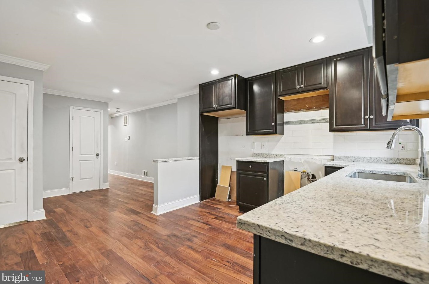 218 Luzerne Ave, Baltimore MD  21224-1114 exterior