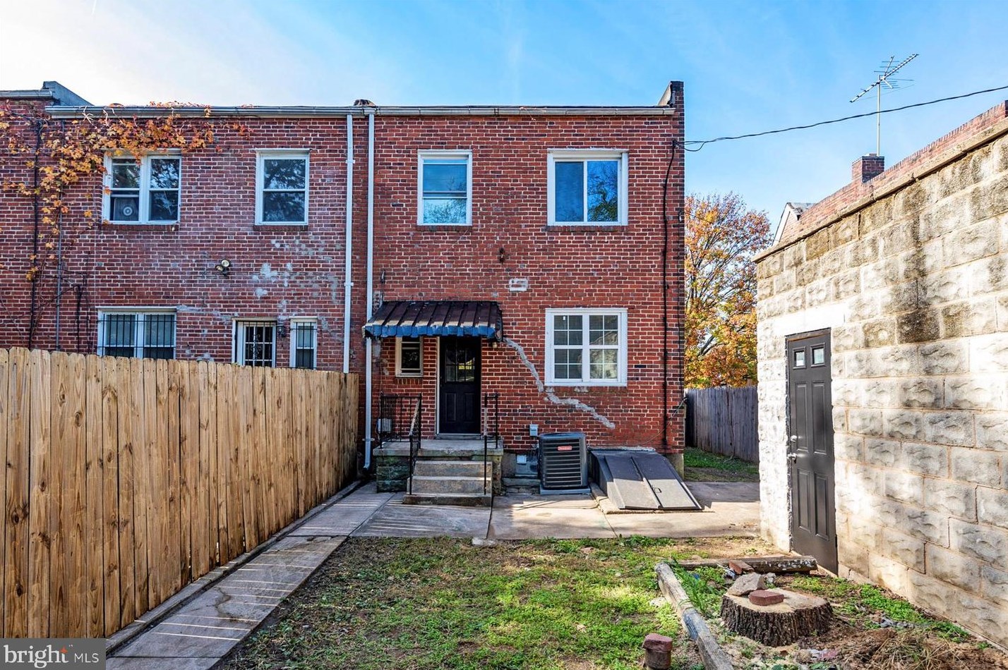 3937 Brooklyn Ave, Baltimore, MD 21225-2123