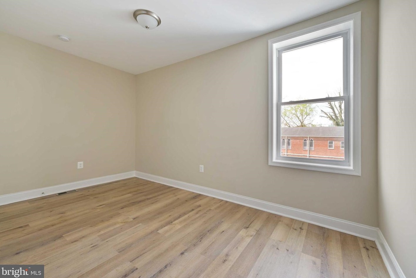 4914 Palmer Ave, Baltimore, MD 21215-6008
