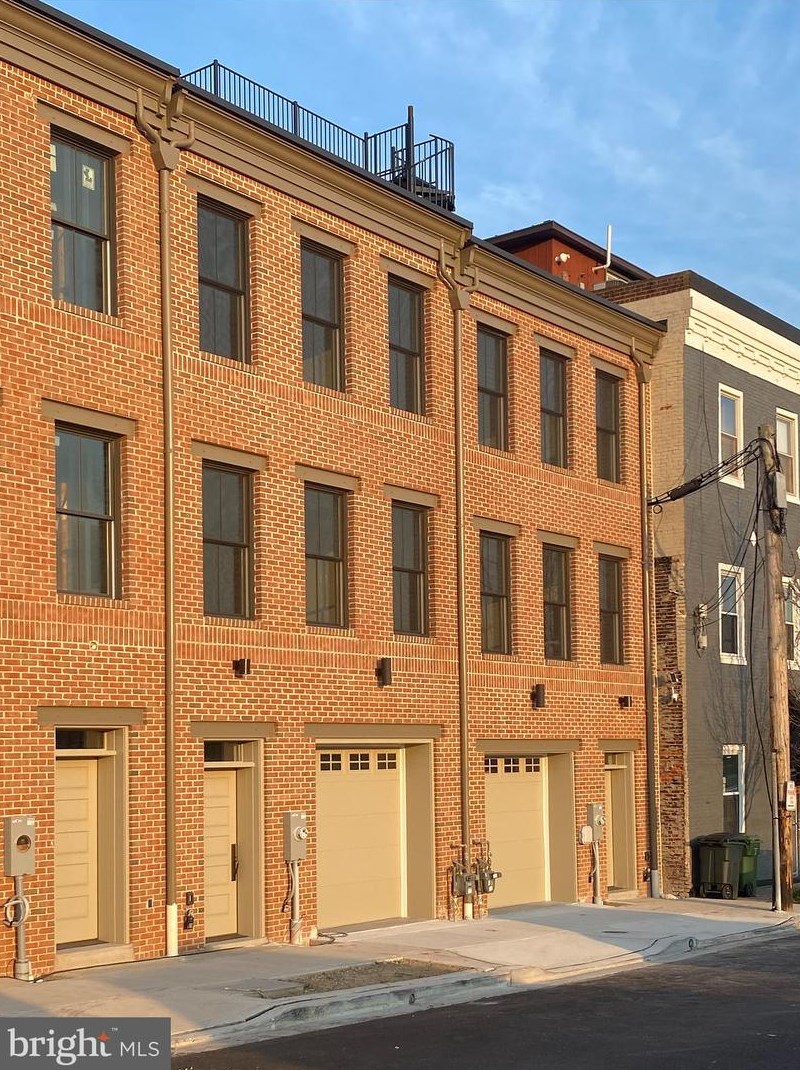 611 S Chester St, Baltimore, MD 21231