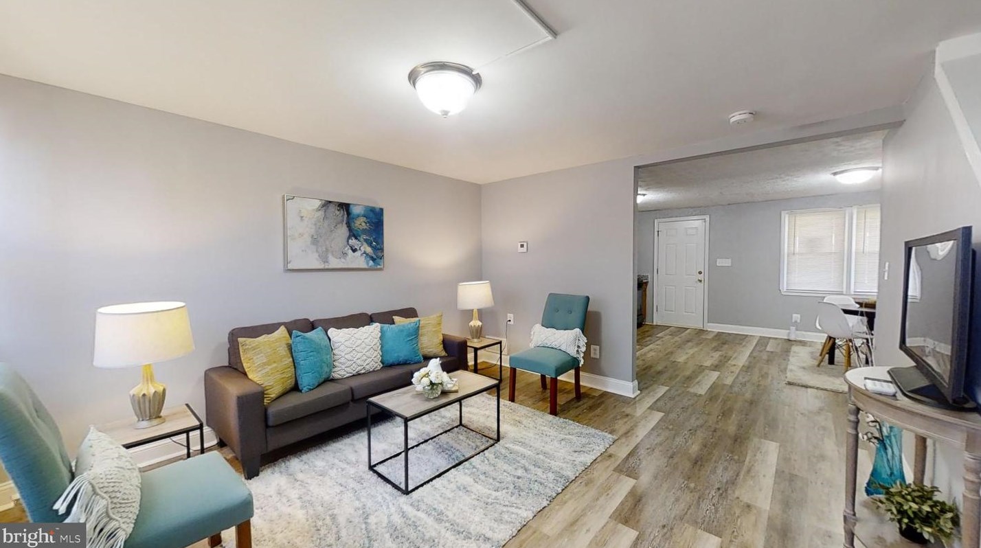 2930 Rayshire Rd, Baltimore, MD 21230-3324