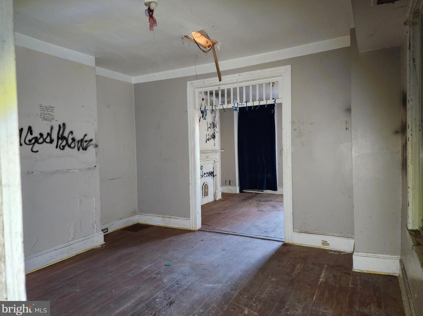 605 Bartlett Ave, Baltimore, MD 21218-5413