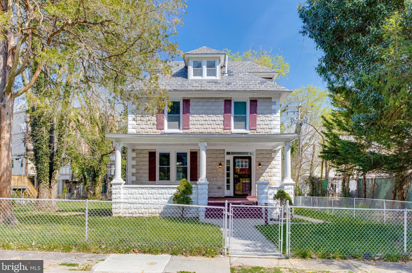 6105 Everall Ave, Baltimore MD  21206-1930 exterior