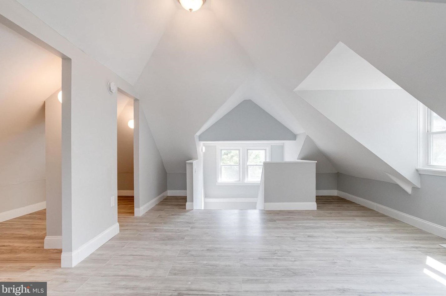6105 Everall Ave, Baltimore MD  21206-1930 exterior