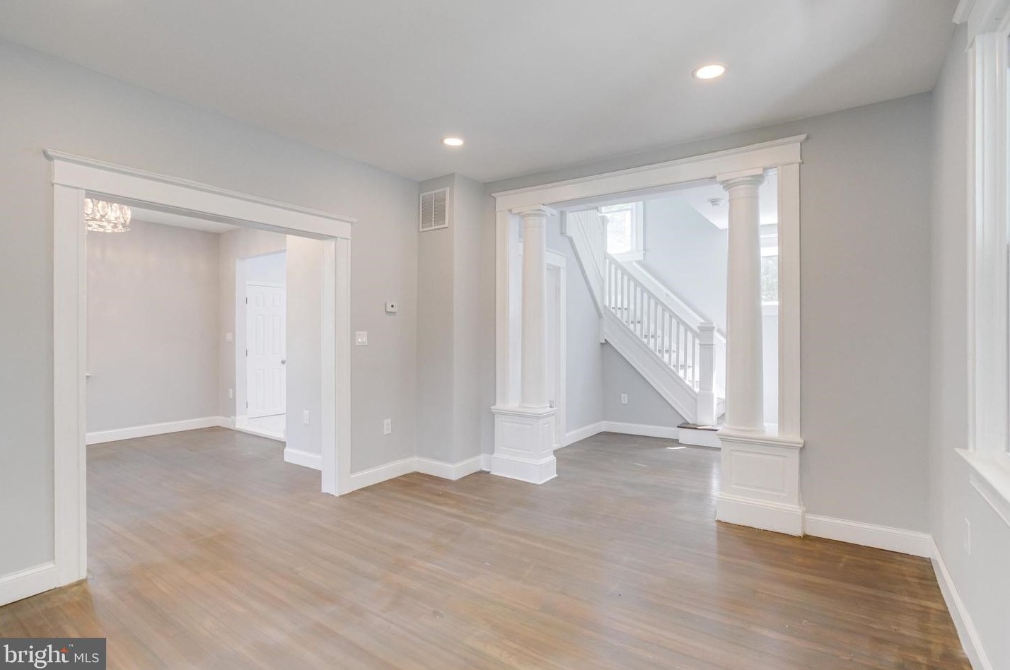 6105 Everall Ave, Baltimore MD  21206-1930 exterior