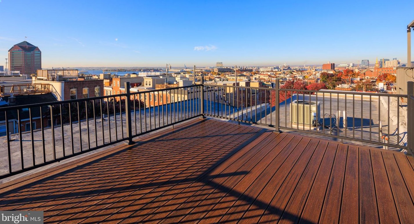 943 Baylis St, Baltimore MD  21224-5241 exterior