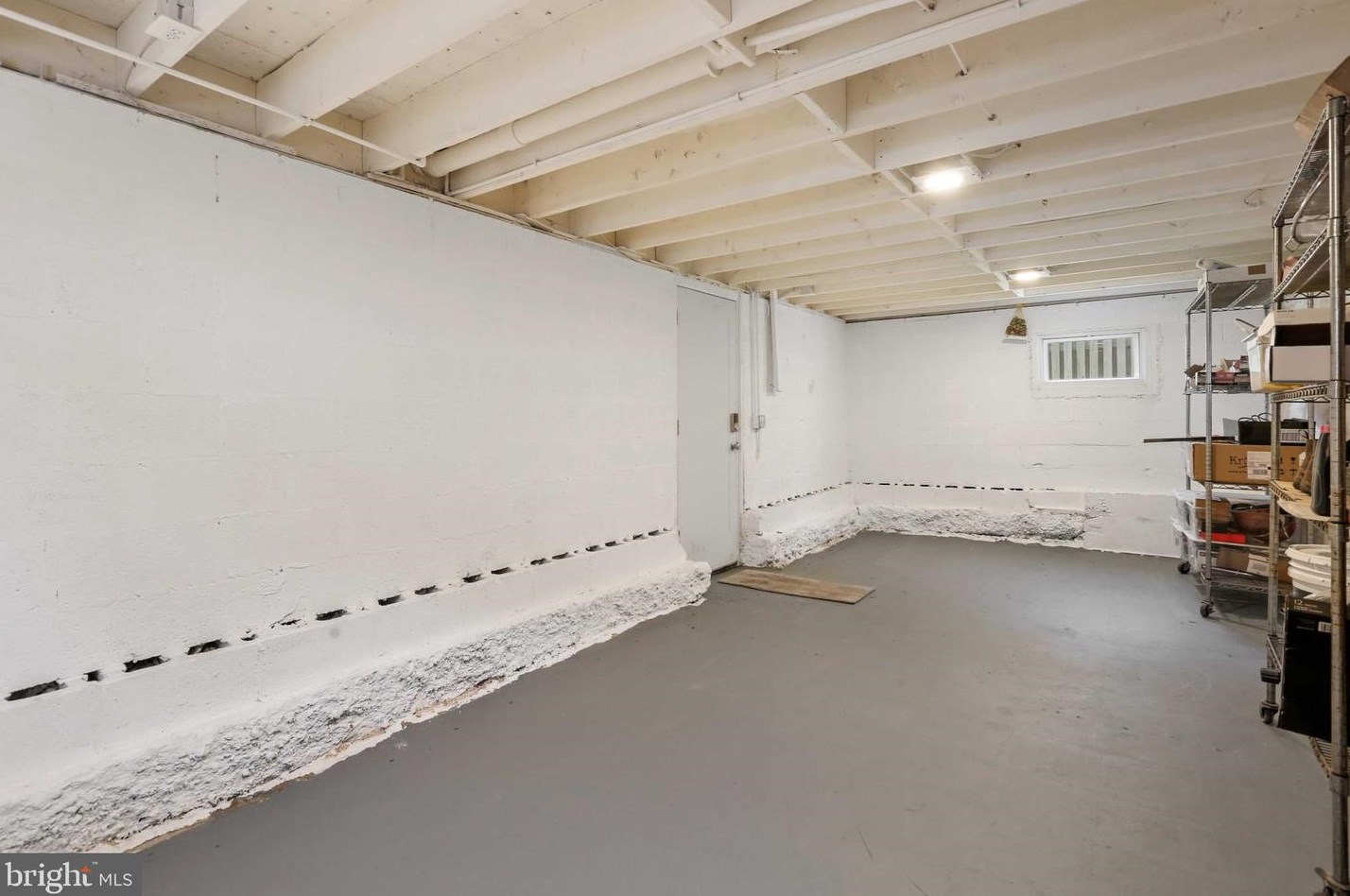 4515 Mainfield Ave, Baltimore MD  21214-2844 exterior