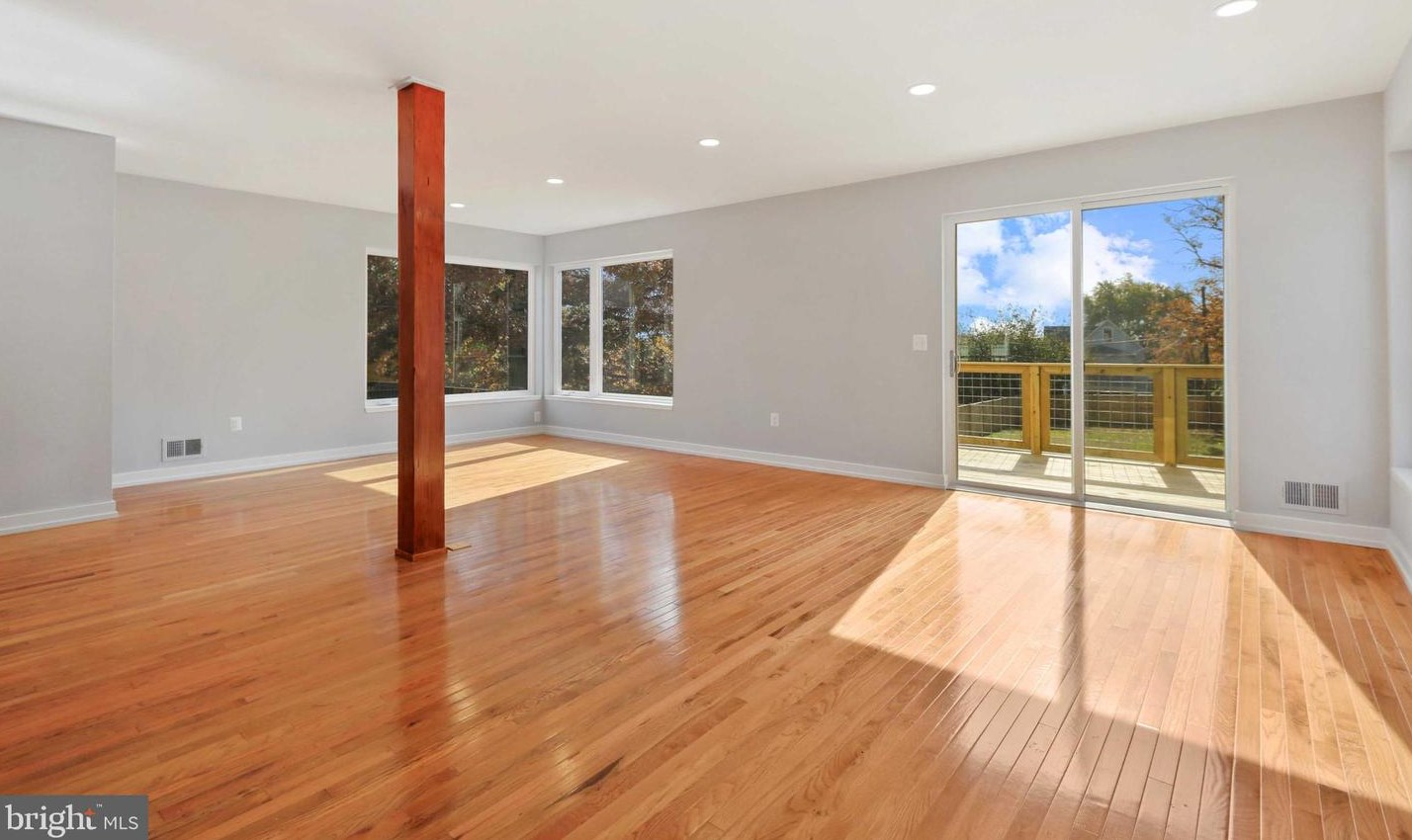 4515 Mainfield Ave, Baltimore MD  21214-2844 exterior