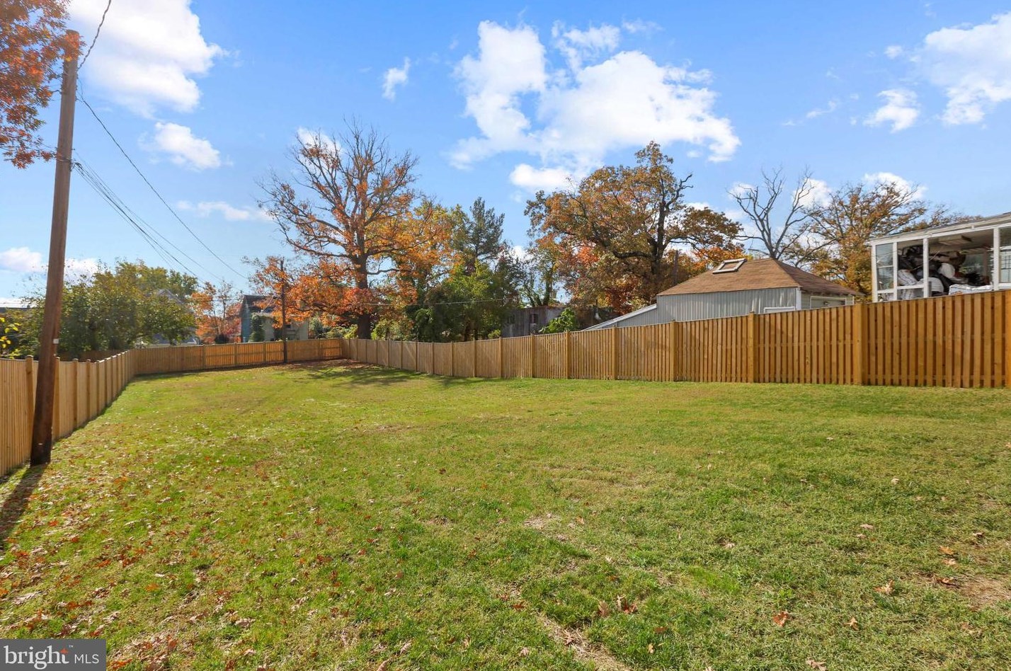 4515 Mainfield Ave, Baltimore MD  21214-2844 exterior