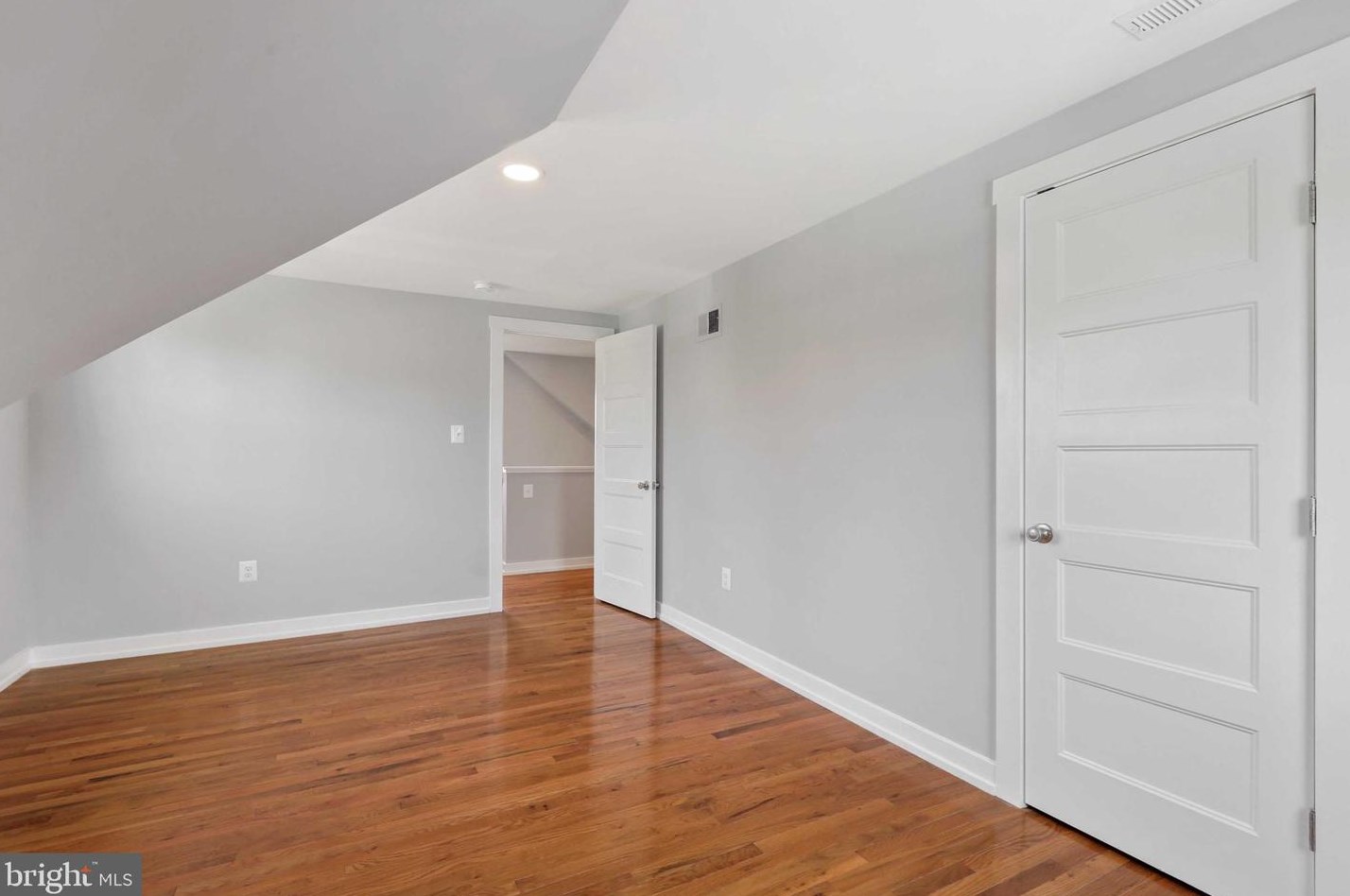 4515 Mainfield Ave, Baltimore MD  21214-2844 exterior