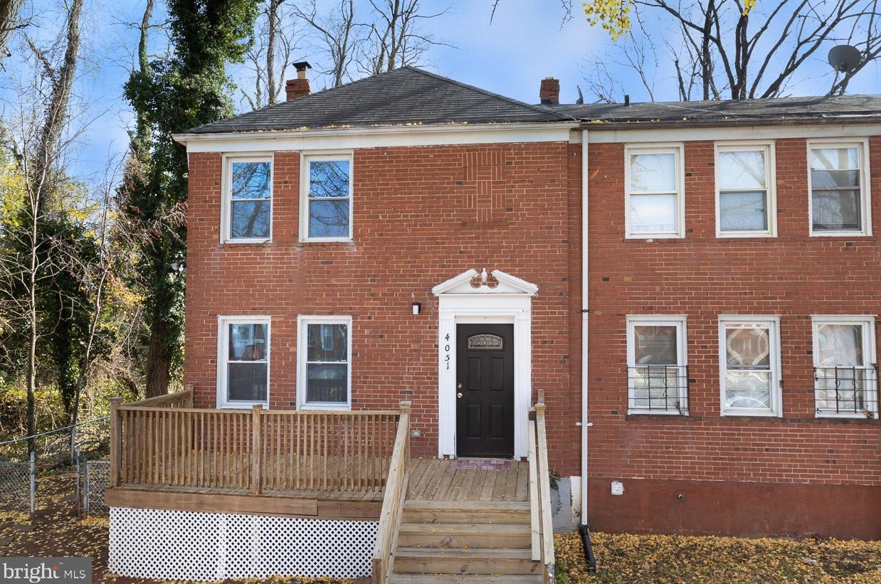 4051 Edgewood Rd, Baltimore, MD 21215-7229