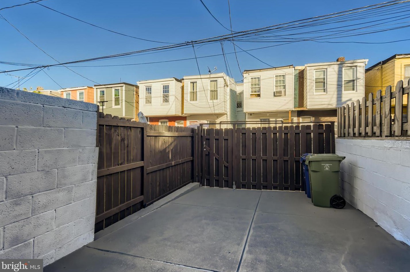 127 Glover St, Baltimore MD  21224-1142 exterior