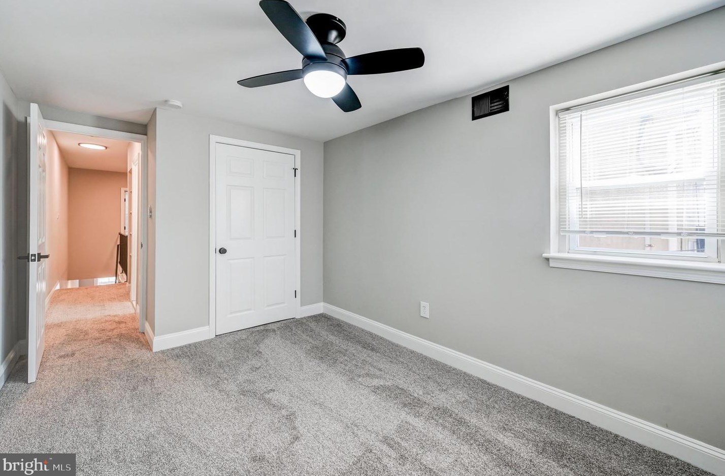 516 Collington Ave, Baltimore MD  21205-2307 exterior