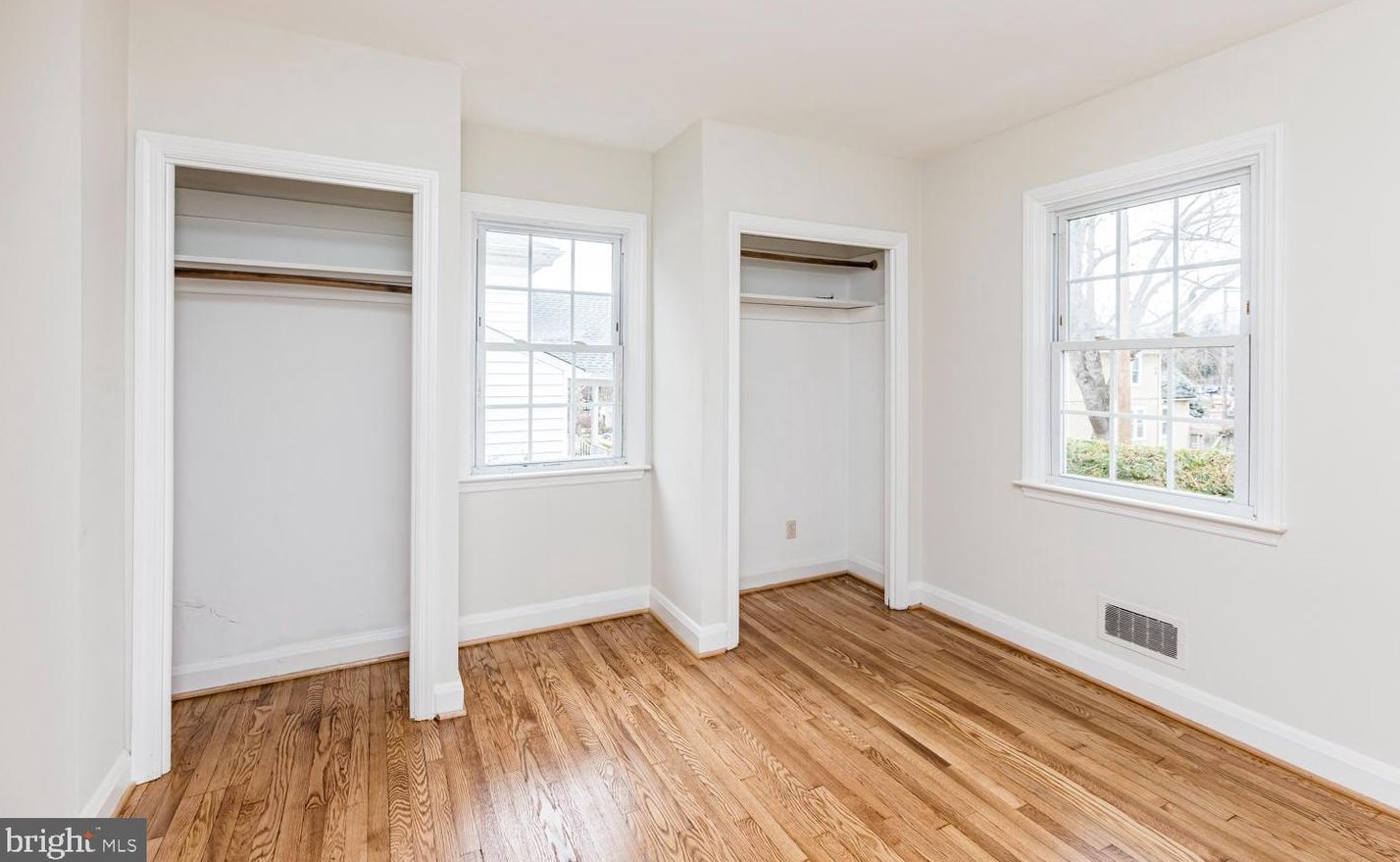 4420 Buena Vista Ave, Baltimore MD 21211-1206 exterior