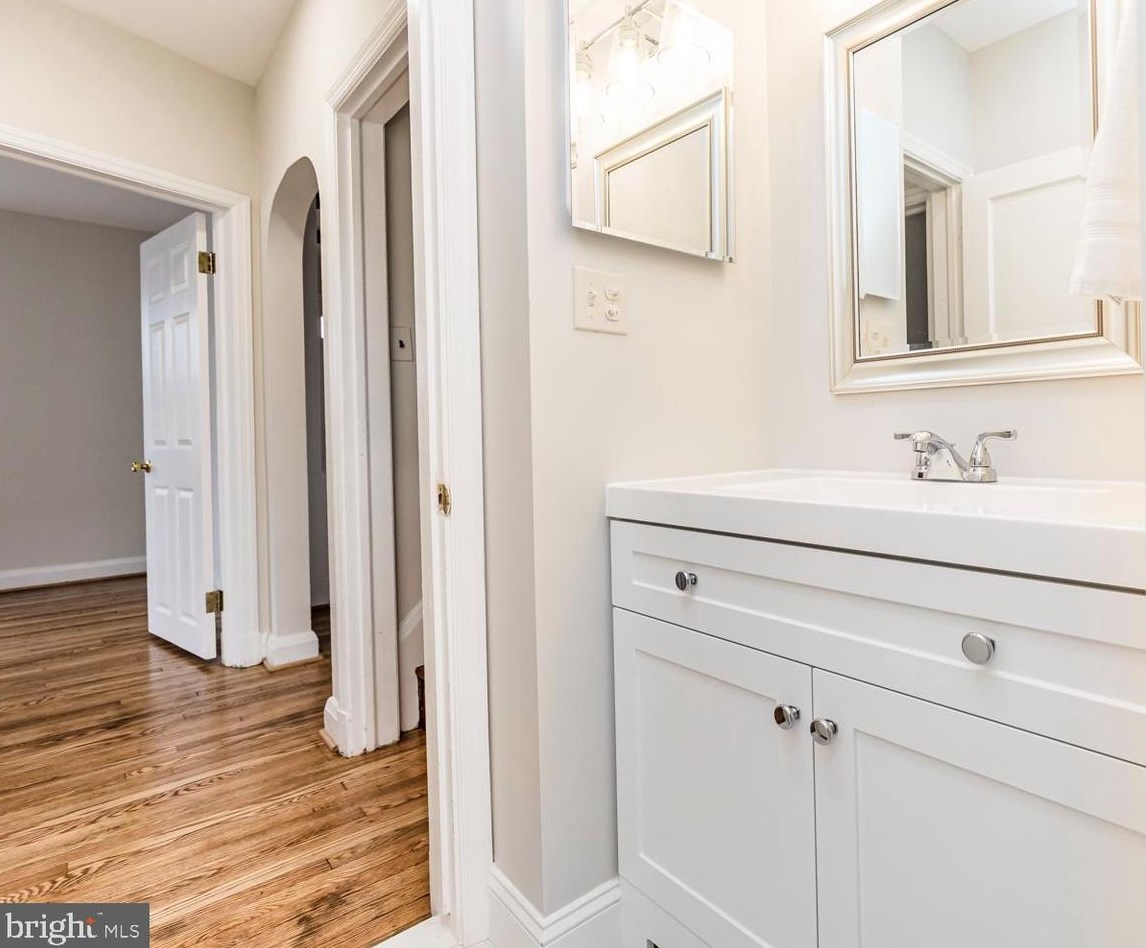 4420 Buena Vista Ave, Baltimore MD 21211-1206 exterior