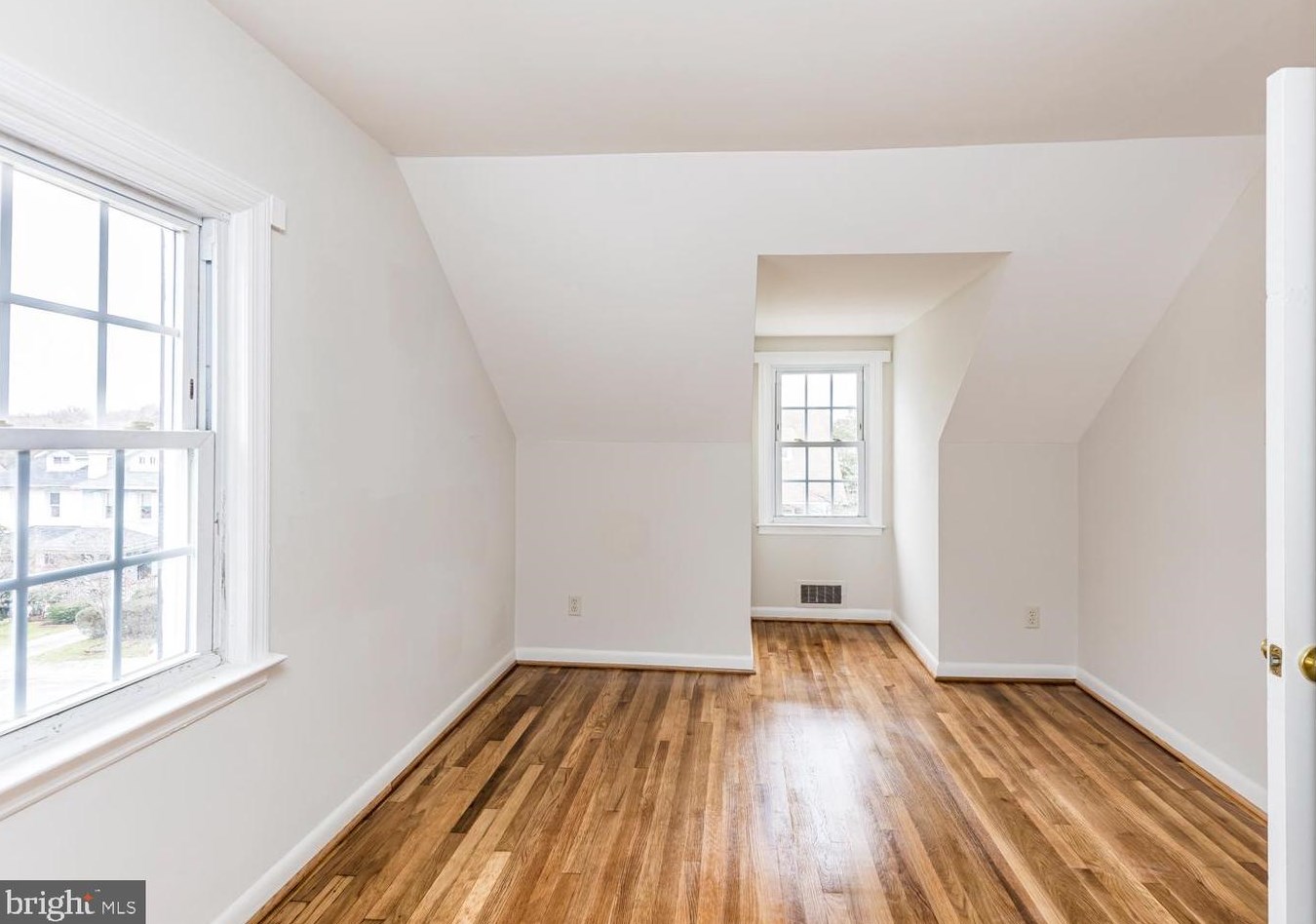 4420 Buena Vista Ave, Baltimore MD 21211-1206 exterior