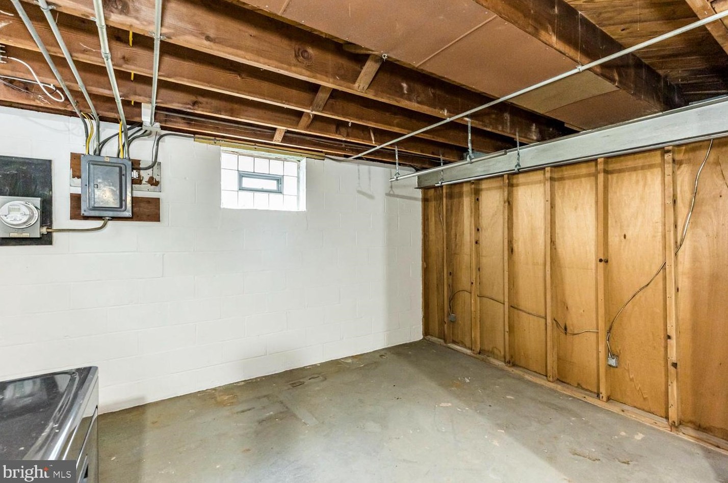 4420 Buena Vista Ave, Baltimore MD 21211-1206 exterior