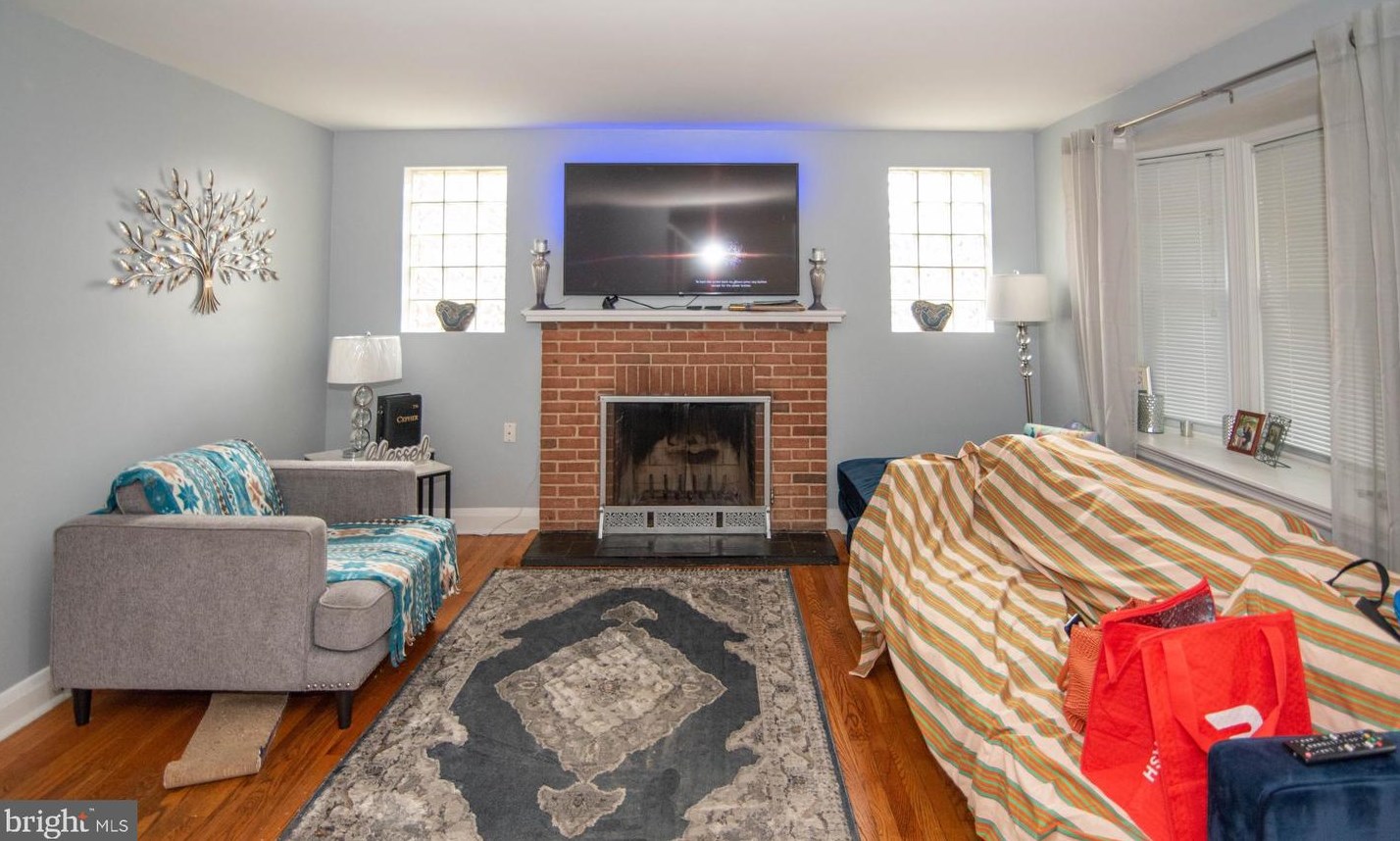 5738 Edgepark Rd, Baltimore MD  21239-3242 exterior