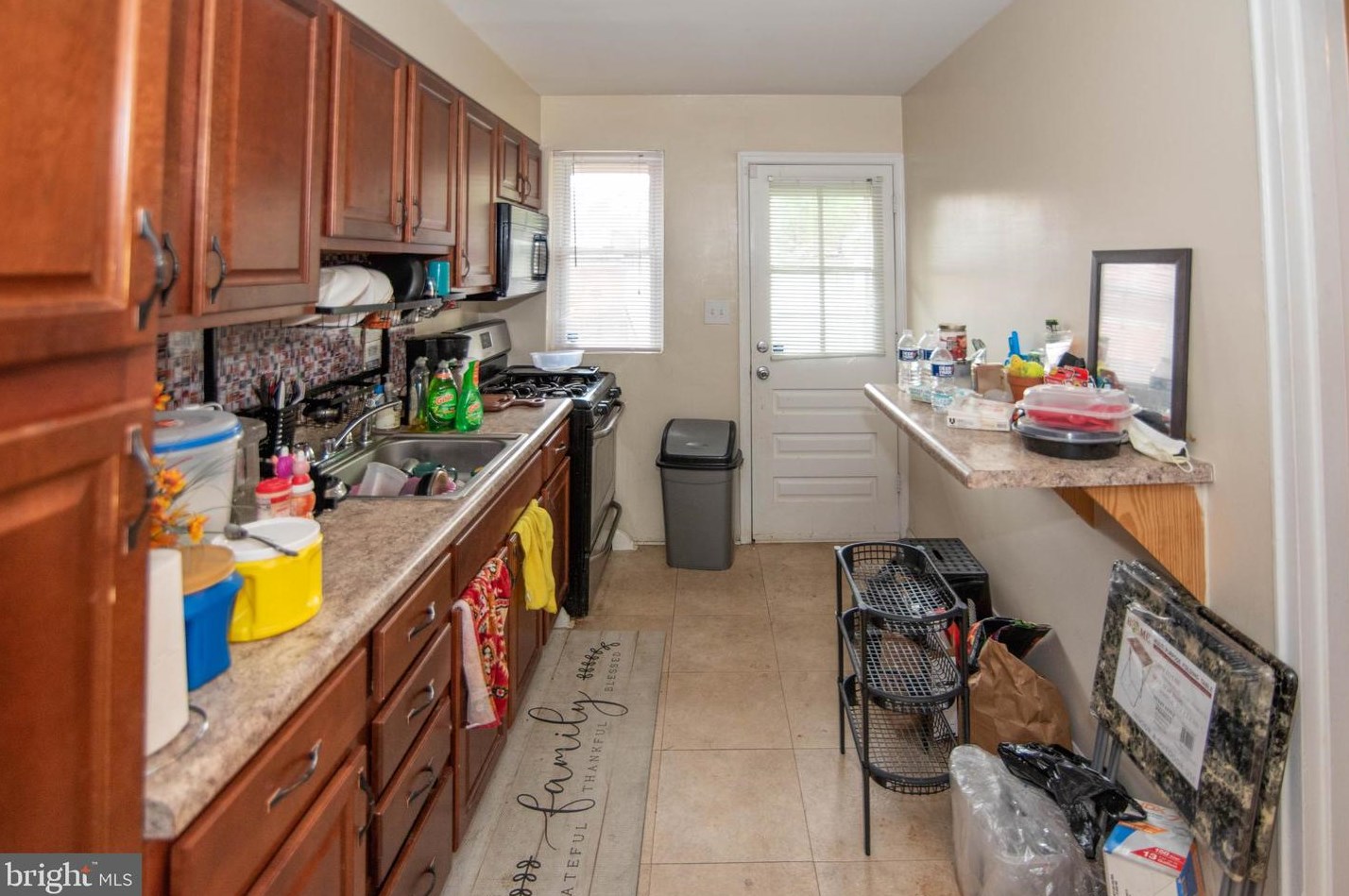 5738 Edgepark Rd, Baltimore MD  21239-3242 exterior