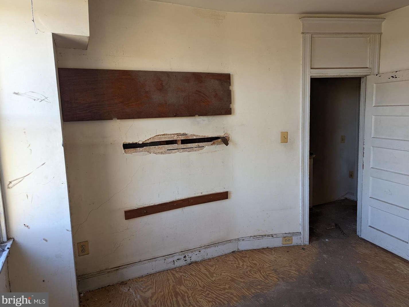 3026 Frisby St, Baltimore MD  21218-4234 exterior