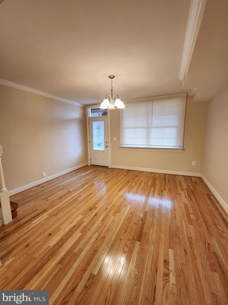438 Elrino St, Baltimore MD  21224-2722 exterior