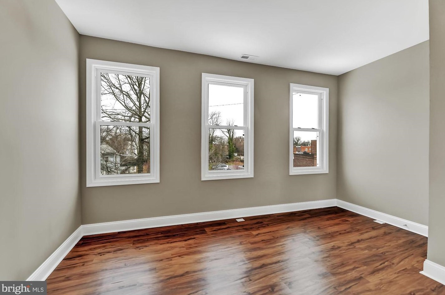 4614 Pall Mall Rd, Baltimore, MD 21215